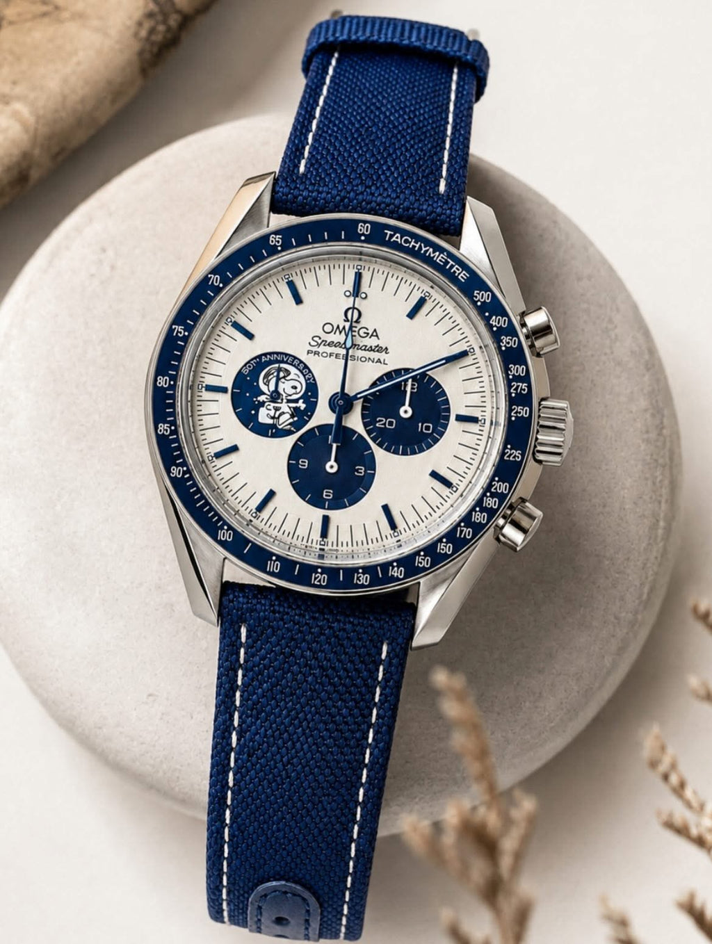 OMEGA SPEEDMASTER SNOOPY 50th ANNIVERSARY