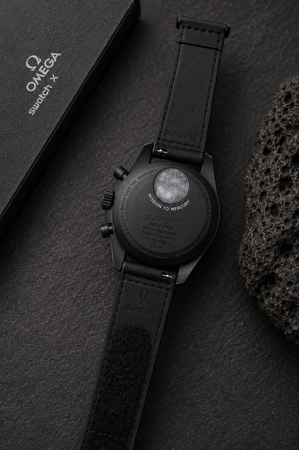 SWATCH OMEGA MOONSWATCH