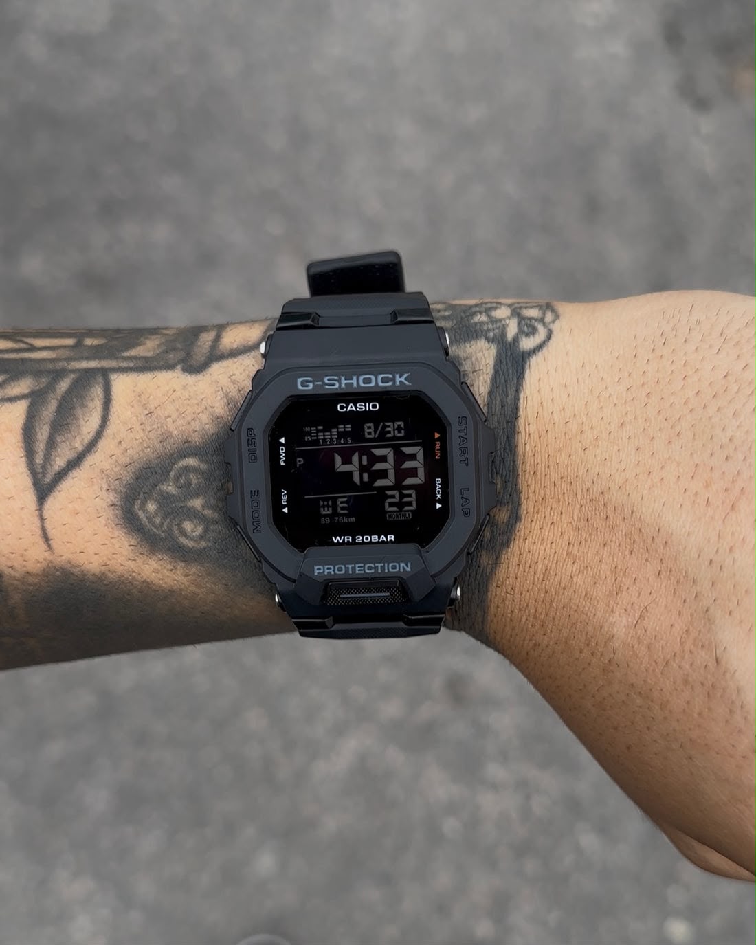 CASIO G-SHOCK DIGITAL