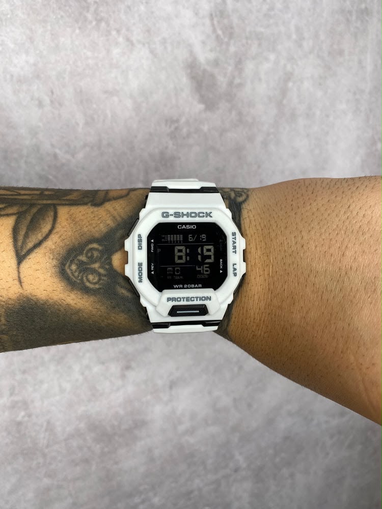 CASIO G-SHOCK DIGITAL