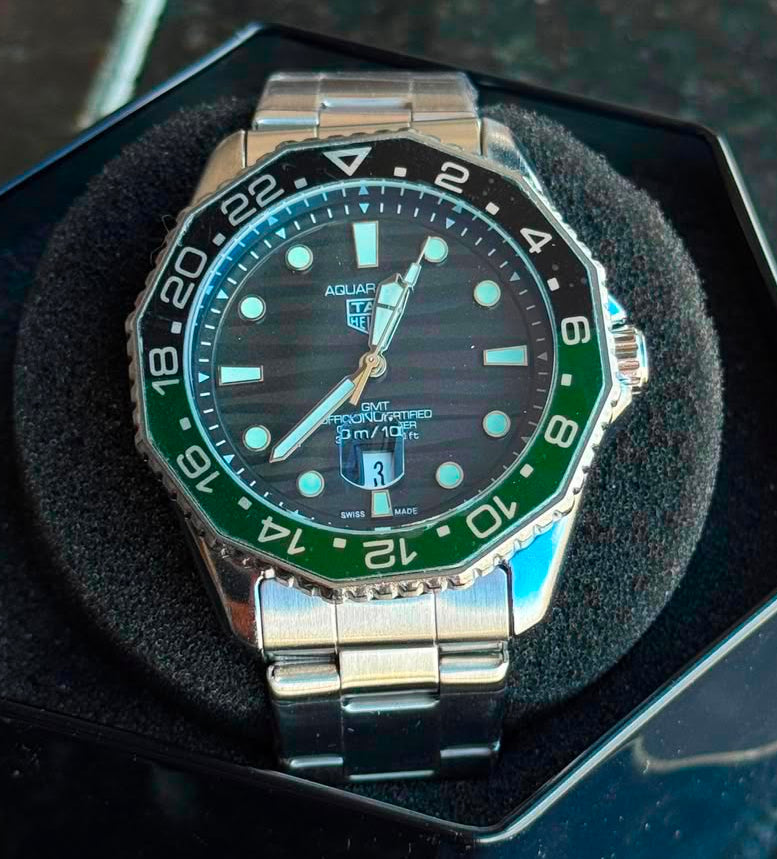 TAG Heuer Aquaracer Professional 300 GMT