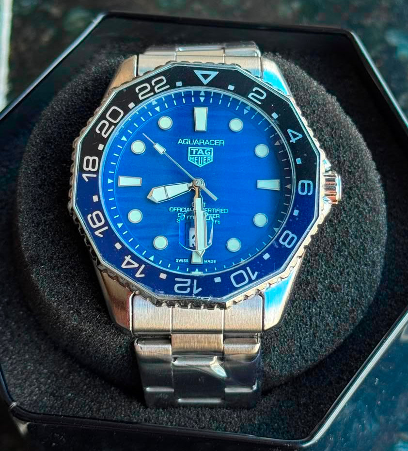 TAG Heuer Aquaracer Professional 300 GMT