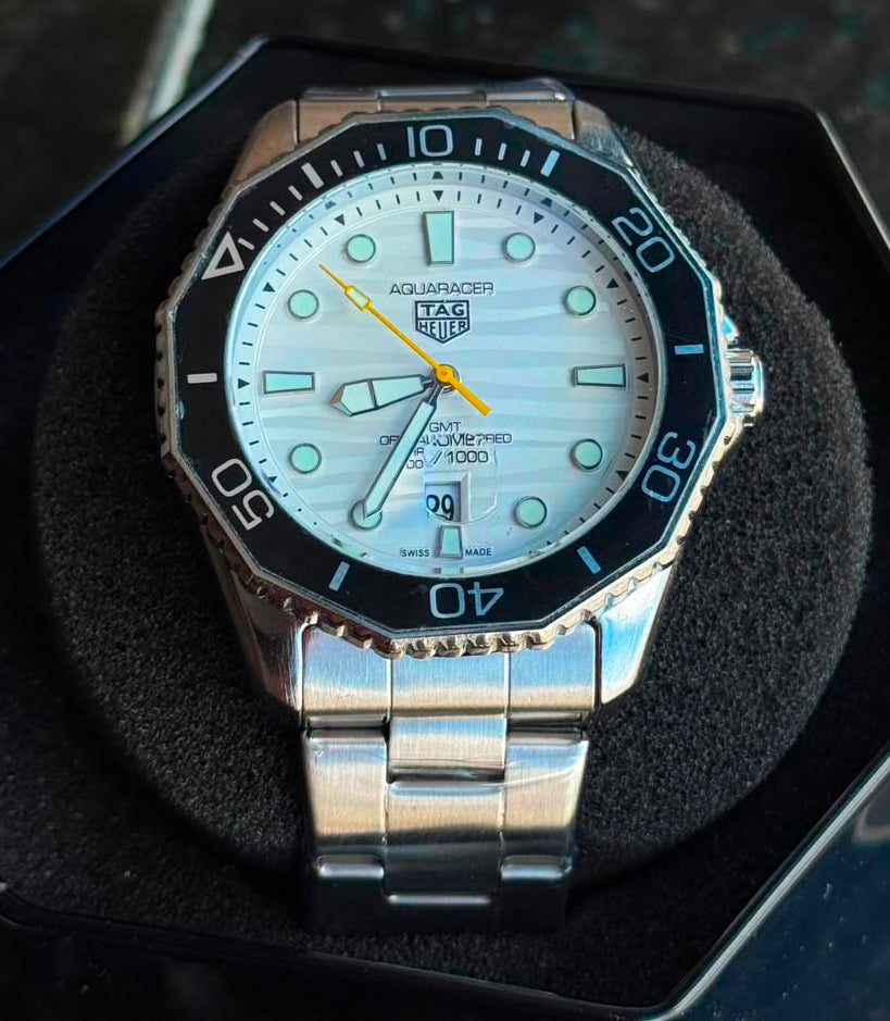 TAG Heuer Aquaracer Professional 300 GMT